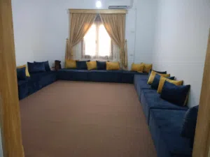 شقه . مفروشه دور رابع . ايجار . راس حسن.
