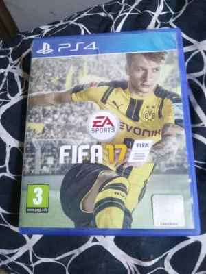 شريط فيفا 17 (FIFA 17) أصلي نظيف جداً بحالة الوكالة