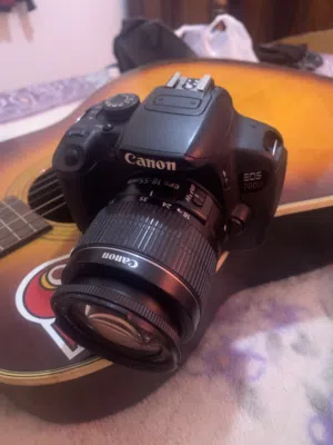 150 دينار سعر نهائي Canon 700D