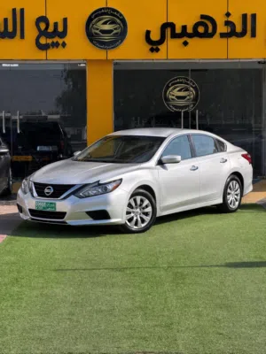 Used Nissan Altima in Al Batinah