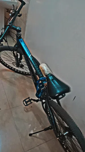 سيكل رياضي مستعمل استعمال خفيف