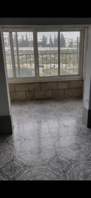 130 m2 3 Bedrooms Apartments for Rent in Ramallah and Al-Bireh Beitunia