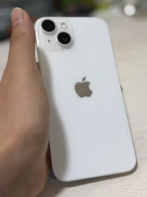 Apple iPhone 14 128 GB in Al Dakhiliya