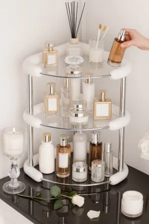 منظم زجاجي ثلاثي المستويات