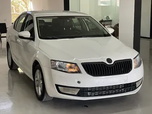 سكودا-اوكتافيا-2016-اصل-عمومي