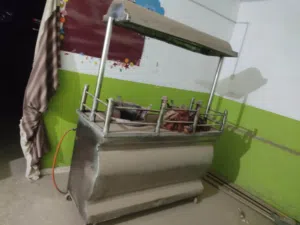 معدات فرش محل فلافل