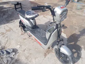 دراجة شحن للبيع 2025 نظيفه وباتريها قوي بعده