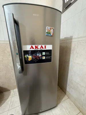 ثلاجة اکای نظیف akai midel
