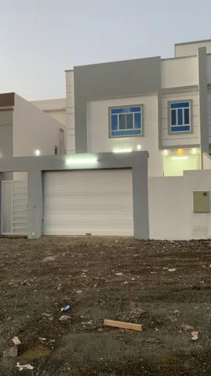 240 m2 4 Bedrooms Villa for Sale in Al Dakhiliya Sumail