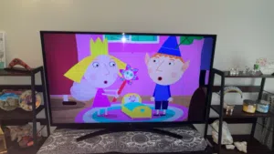 تلفزيون LG Smart TV 55 بوصة 4K UHD – موديل UM7450