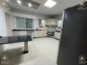 250 m2 4 Bedrooms Apartments for Rent in Amman Abdoun