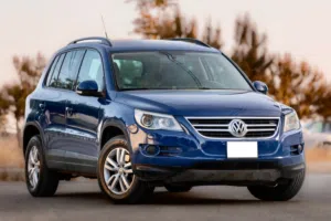 فولكسفاجن تيجوان موديل 2010 Volkswagen Tiguan بحالة الوكالة مالك واحد من الشركة ممشى قليل جداً !