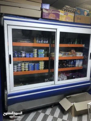 موجود تلاجة عرض اجبان وشكلاطة تواصل وتساب ياخوتي