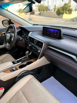 Used Lexus RX in Muscat