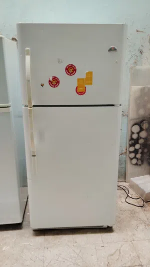 نبيع ثلاجه فرجدير امركي 24 قدم بحاله ممتازه
