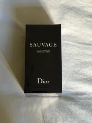 عطر Dior Savage فرنسي رجالي اصلي 100 ميل غير مستعمل جديد مغلف EAU DE PARFUM