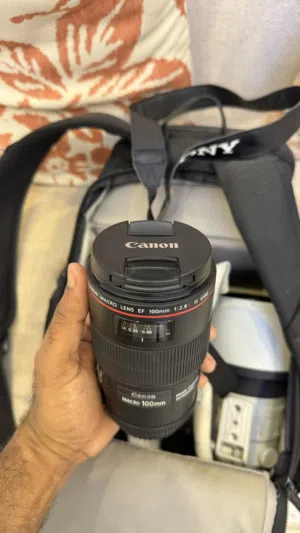 عدسة 100mm مايكرو نظيفه جداً