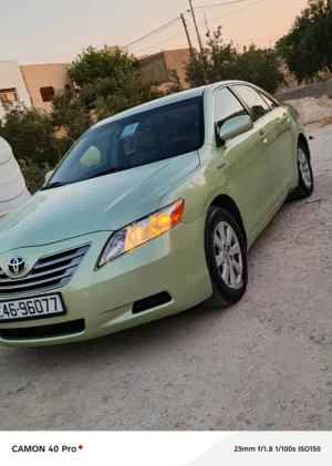 تويوتا كامري للبيع فحص كامل ممشى قليل 160 الف فقط  بحال الشركة فل كامل عدا فتحة