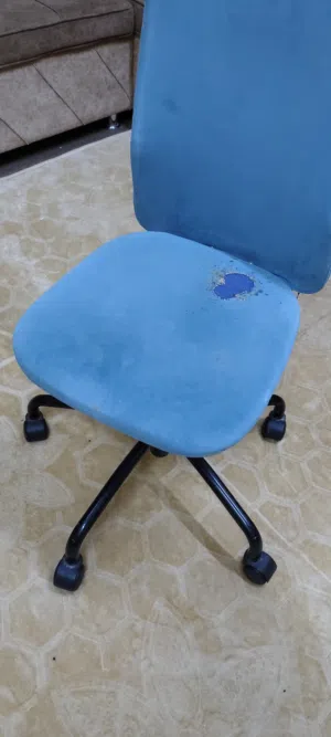 كرسي خاص بالقيمنق او مكتب مريح جدا