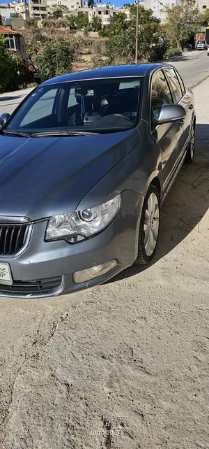 سكودا-سوبيرب-2012-ماتور-2000-بنزين-كامل-الإضافات
