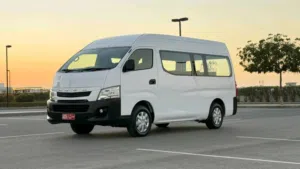 Mitsubishi fusu 2016 hi-roof