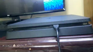 جهاز بلي 4 ps4 اخو الجديد نضافه  فول مع اقراص 3