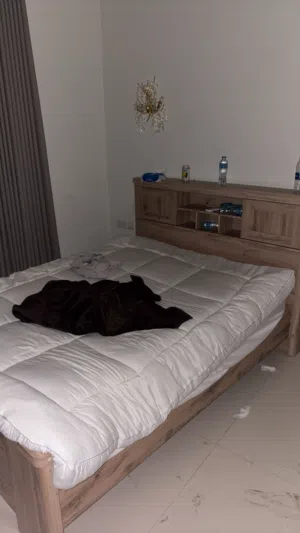 سرير نفر ونص