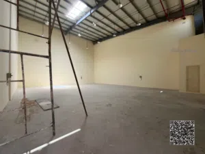 مستودعات للإيجار أم الثعوب الصناعية 2500 قدم كهرباء 30KW Warehouses for Rent Umm Al Thuoob UAQ