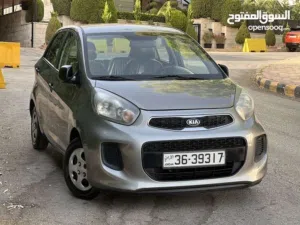 كيا بيكانتو 2016 هاتشباك رمادي أوتوماتيك مع تأمين وسجل مرخصة ومواصفات كوريا