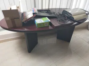Family Dining Table very Good Condition