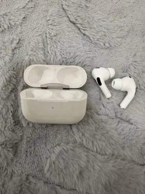 ايربودز برو 2 (air pods pro 2) نسخه التايب سي