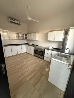 180 m2 3 Bedrooms Apartments for Sale in Muscat Amerat