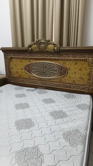 للبيع طقم غرفة نوم مستعمل