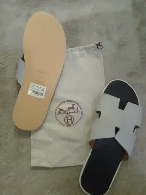 صنادل HERMES
