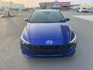 2023 Hyundai Elantra SE Blue – Excellent Condition – For Sale