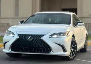 Used Lexus ES in Al Batinah