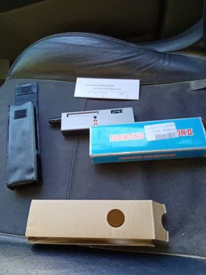 يكشف درجات الصلابة الاحجار الكريمة