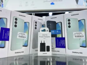 جديد كفاله سنه كامله 256g  و 8 و 12 16ram Samsang و 128  a16 مع بكج هدايا متوفر خدمة التوصيل