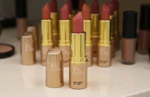 أحمر شفاه – كوكو ريد