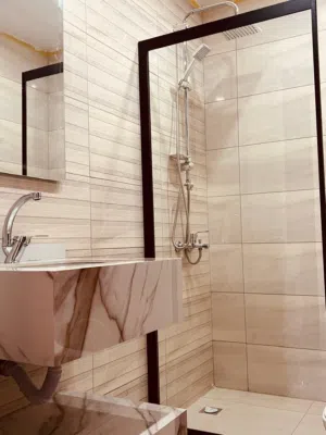 150 m2 4 Bedrooms Apartments for Sale in Zarqa Al Zarqa Al Jadeedeh
