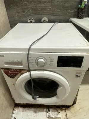 غساله lg عدسه 7 كيلو اصليه