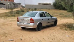 اوبل استرا