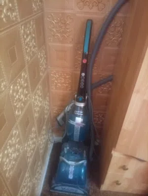 ماكينة غسيل السجاد نوع هوفر بحالة حيدة