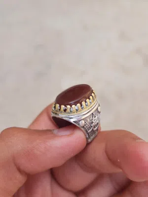 خاتم فضة وعقيق. السعر النهائي باليمني 7500