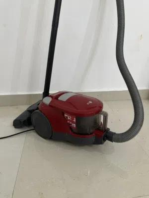 مكنسه LG 1600 watt