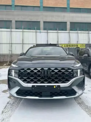 Used Hyundai Santa Fe in Ramallah and Al-Bireh