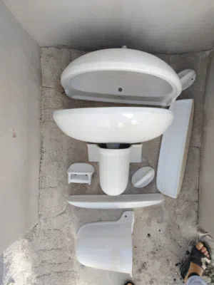 مغسلة معلقة  حمام إيطالي للبيع