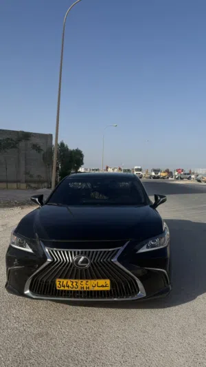 Used Lexus ES in Dhofar