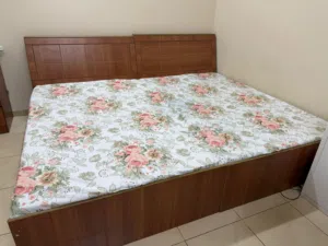 Bedroom set which is Very less used