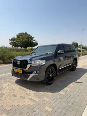 Toyota Land Cruiser GXR